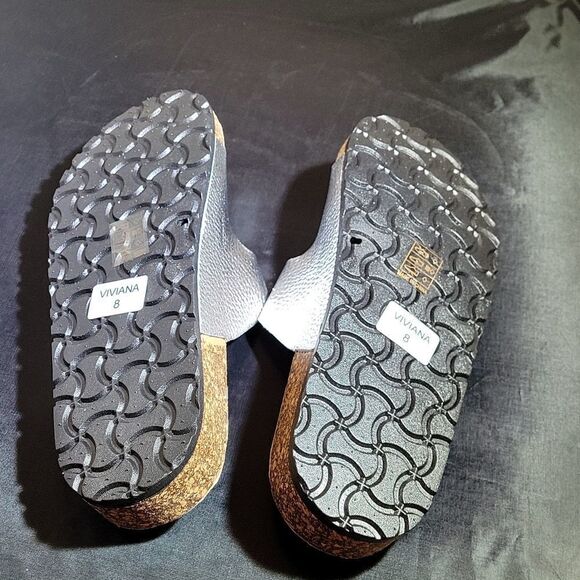 BRAND NEW SHOE LAND VIVIANA SILVER SANDAL - Picture 12 of 16